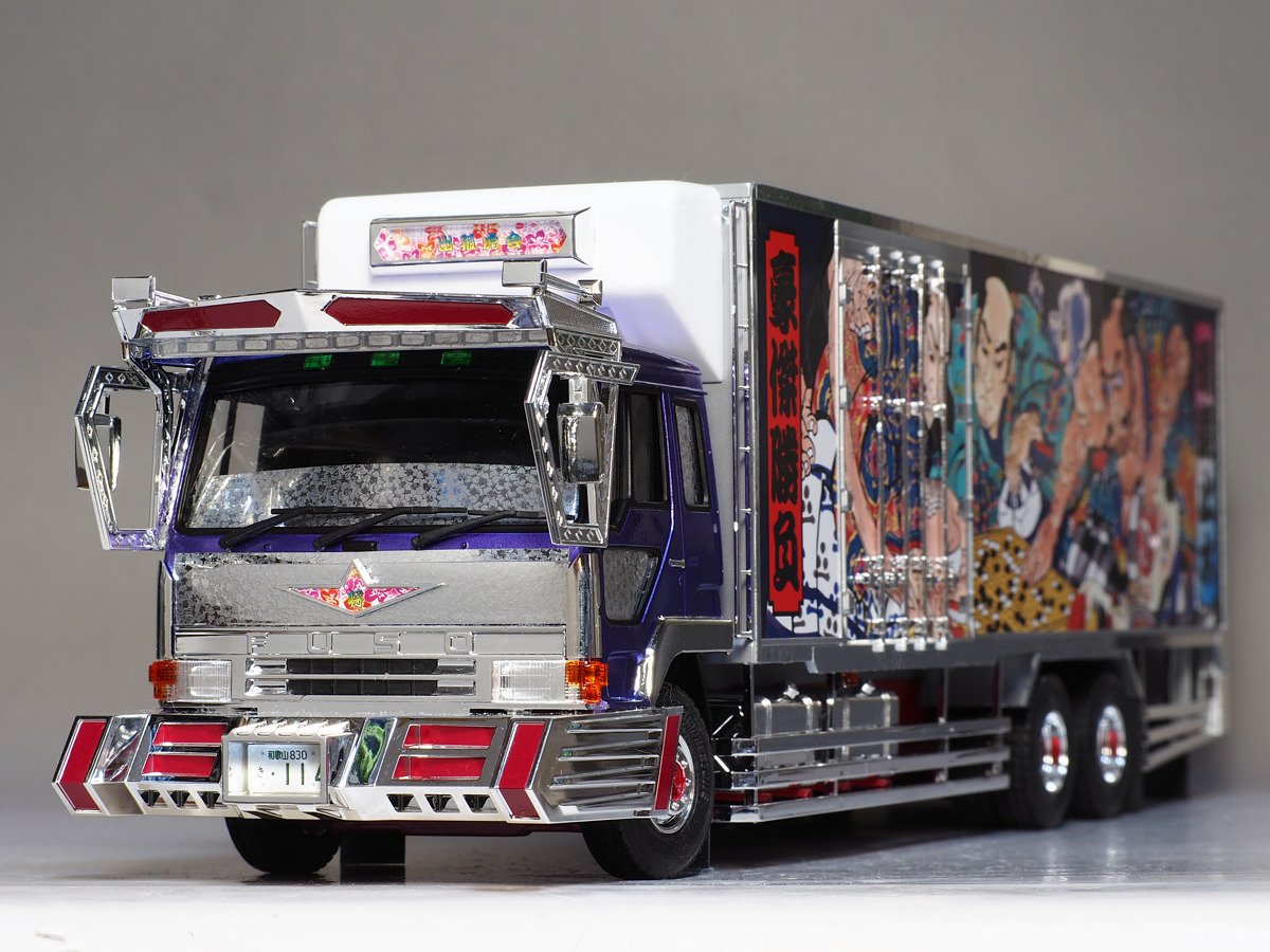 Yahoo!オークション - 1/32 デコトラ 完成品 ふそう ザ・グレート 二