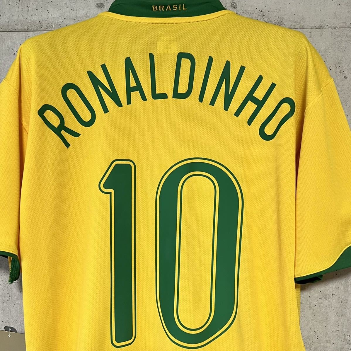 新品/タグ付き】2006 ドイツW杯 ブラジル代表 ロナウジーニョ 【L