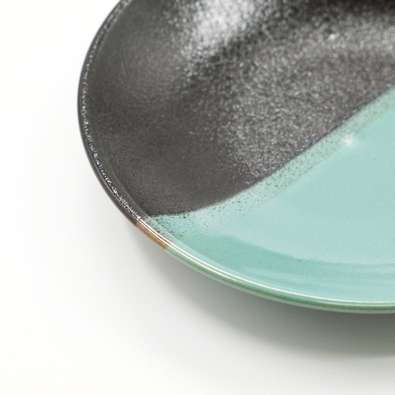 益子焼 so many years 民藝 和平皿 染分黒青 Φ25×H4cm – Osmund Drive